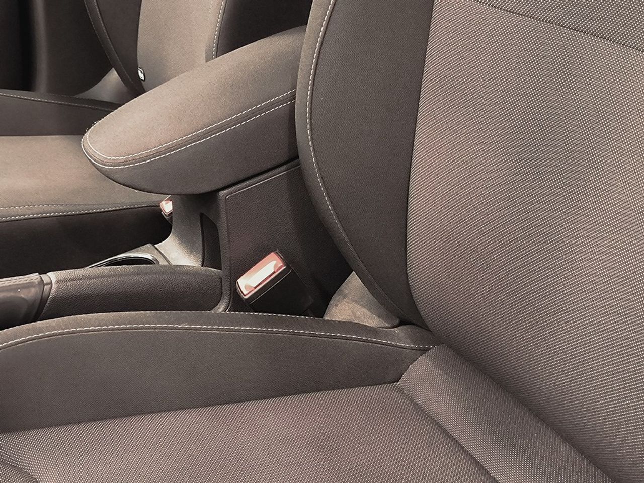 Skoda Fabia 1.0 Tsi 95 Cv Selection - Foto 2