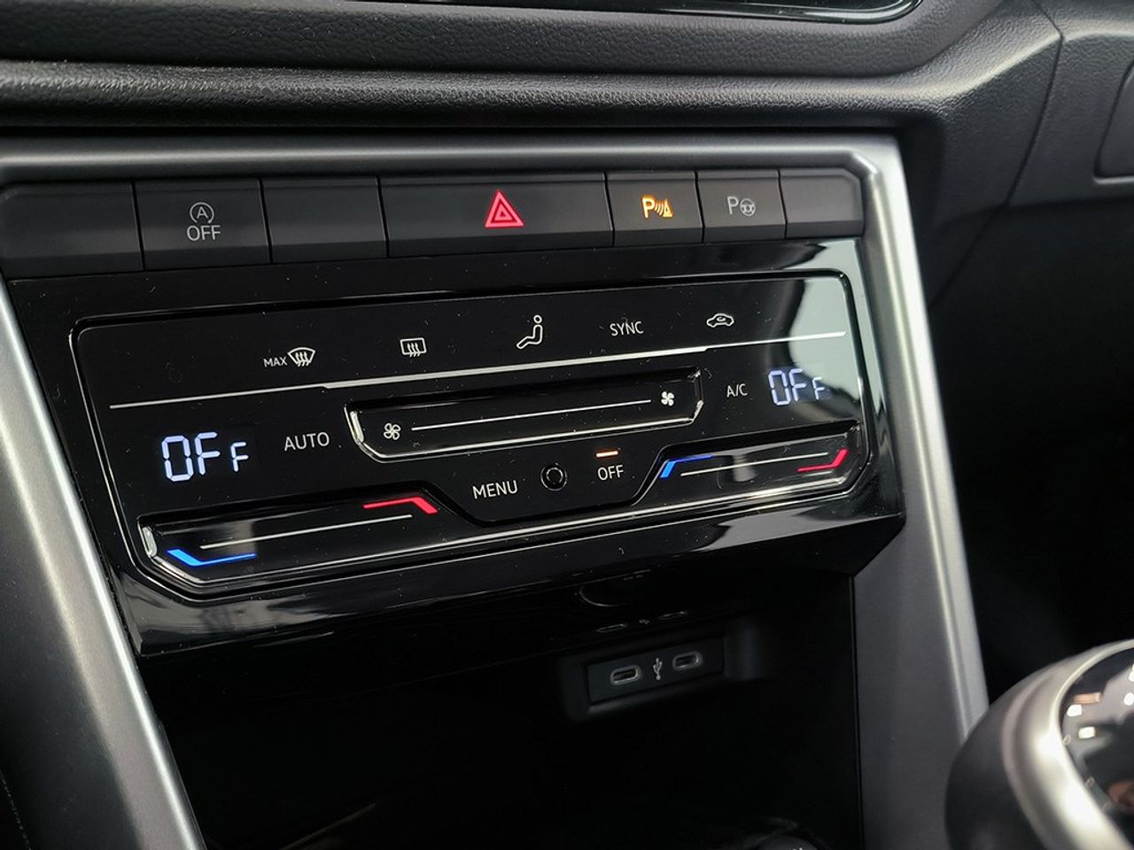 Volkswagen T-roc 2.0 Tdi 150 Cv Dsg Dark - Foto 2