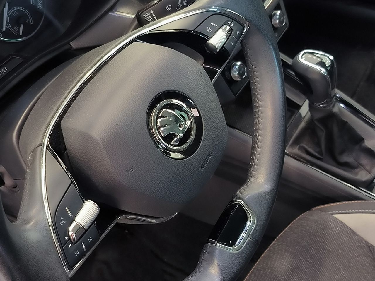 Skoda Kamiq 1.5 Tsi 150 Cv Dsg Style - Foto 2