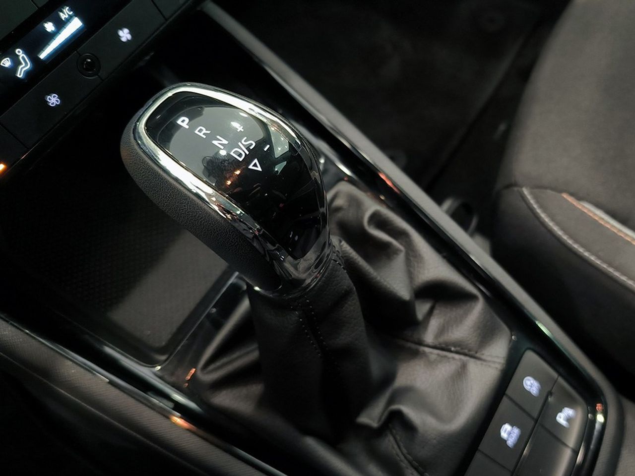 Skoda Scala 1,0 Tsi 115 Cv Dsg Selection - Foto 2