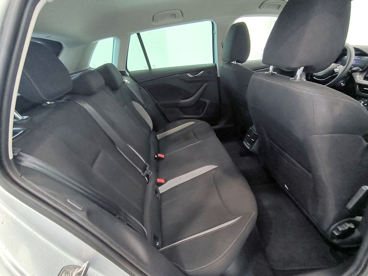 Skoda Kamiq 1,0 Tsi 115 Cv Selection - Foto 2