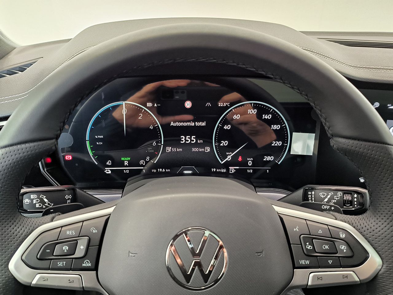 Volkswagen Touareg R 3.0 V6 Tsi 4motion 462 Cv - Foto 2