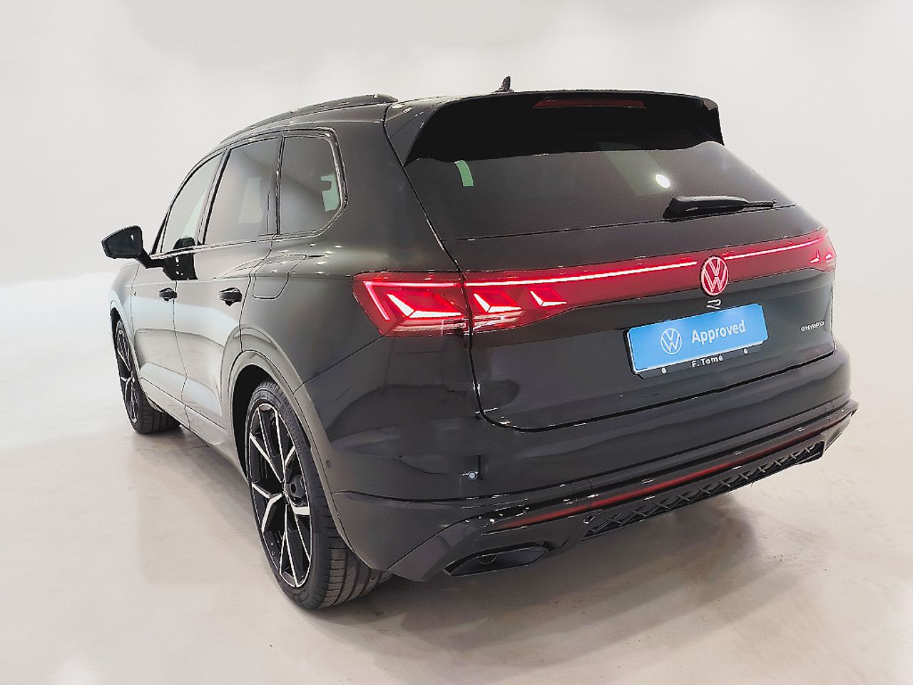 Volkswagen Touareg R 3.0 V6 Tsi 4motion 462 Cv - Foto 2