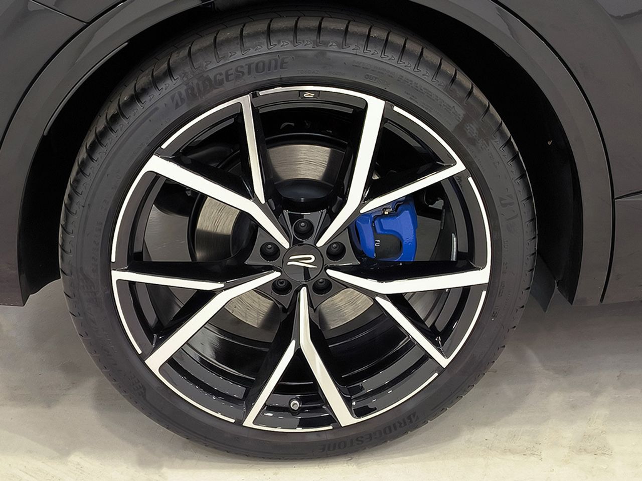 Volkswagen Touareg R 3.0 V6 Tsi 4motion 462 Cv - Foto 2