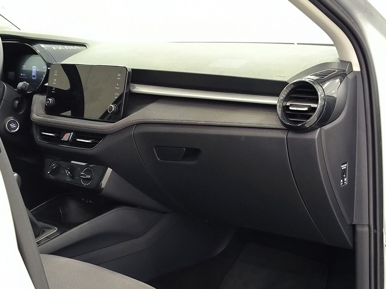 Skoda Fabia 1.0 Tsi 95 Cv Selection - Foto 2