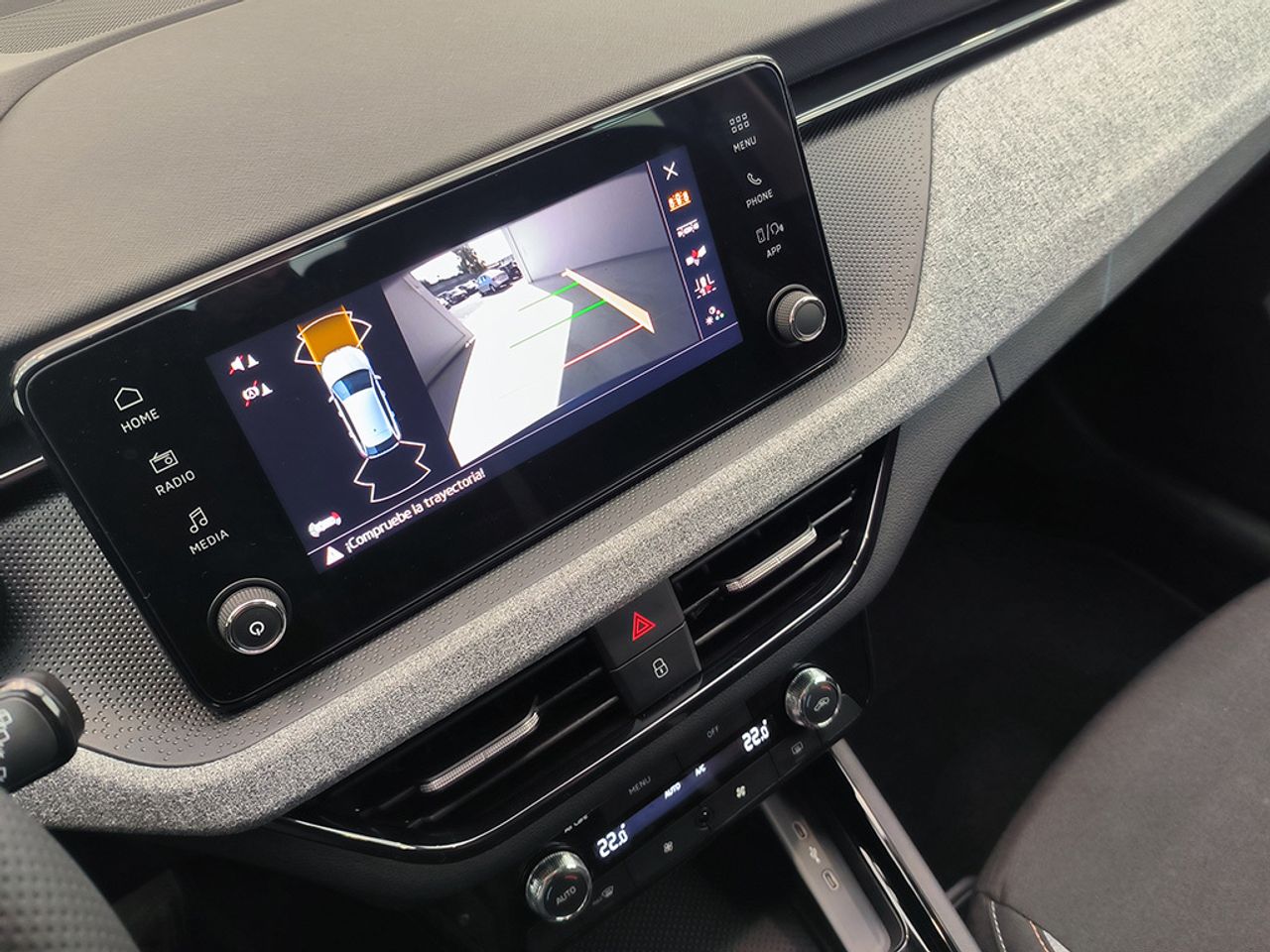 Skoda Scala Selection 1,0 Tsi 85 Kw 115 Cv Manual 6 Vel. - Foto 2