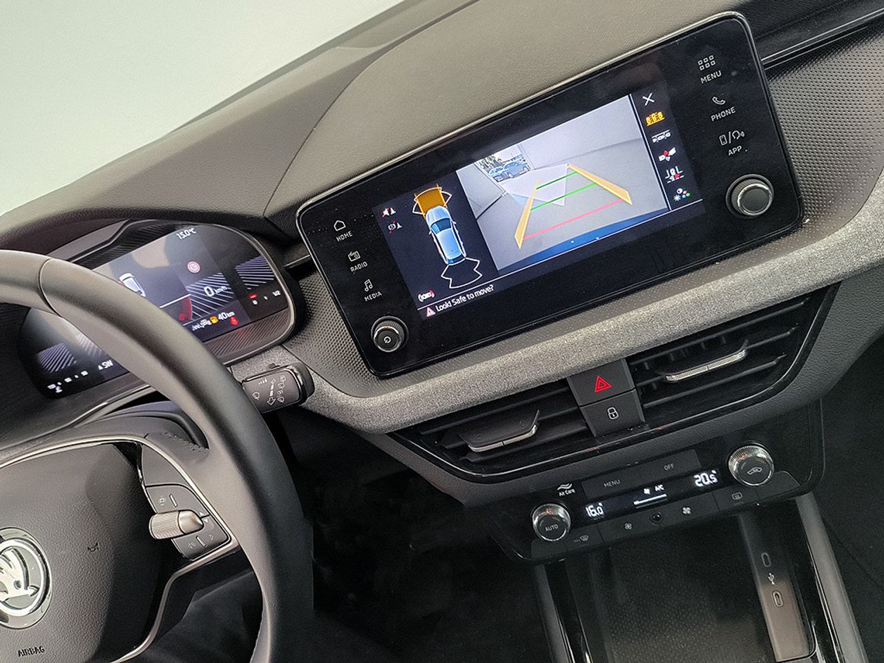 Skoda Scala Selection 1,0 Tsi 85 Kw 115 Cv Manual 6 Vel. - Foto 2