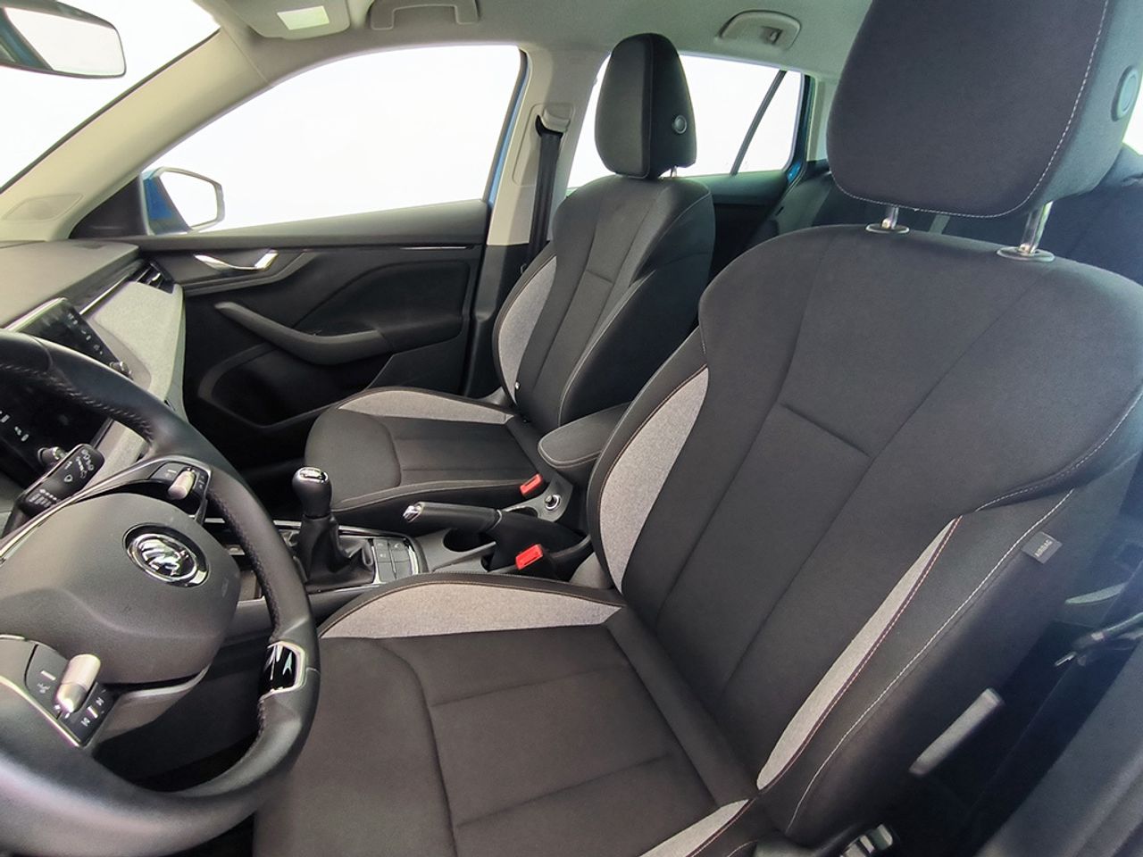 Skoda Scala Selection 1,0 Tsi 85 Kw 115 Cv Manual 6 Vel. - Foto 2