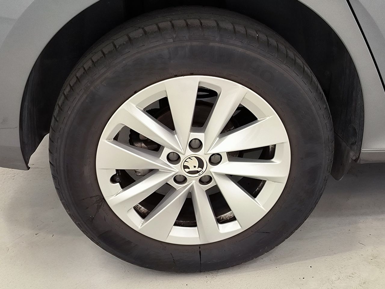 Skoda Kamiq 1,0 Tsi 115 Cv Dsg Selection - Foto 2