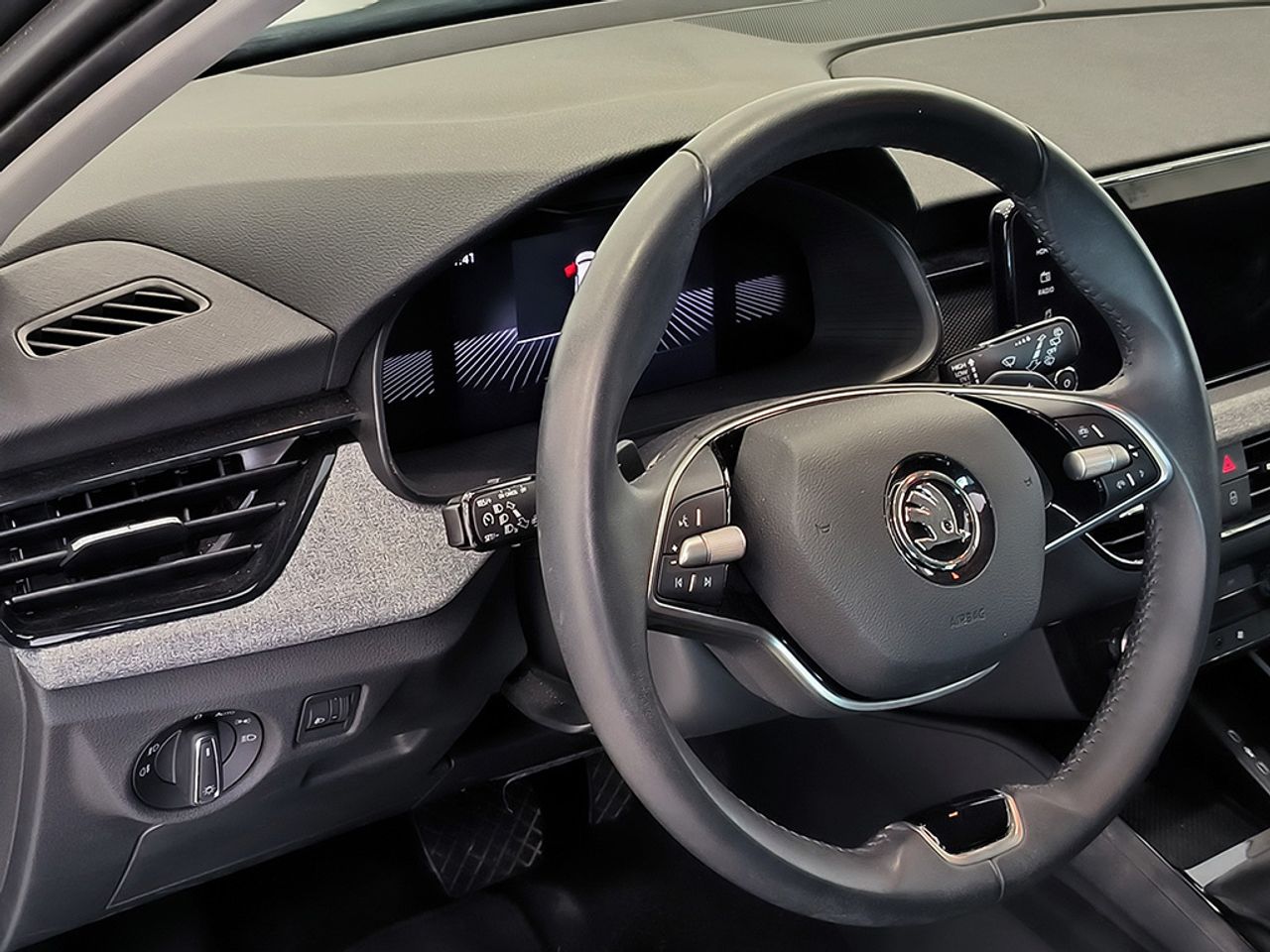 Skoda Kamiq 1,0 Tsi 115 Cv Dsg Selection - Foto 2