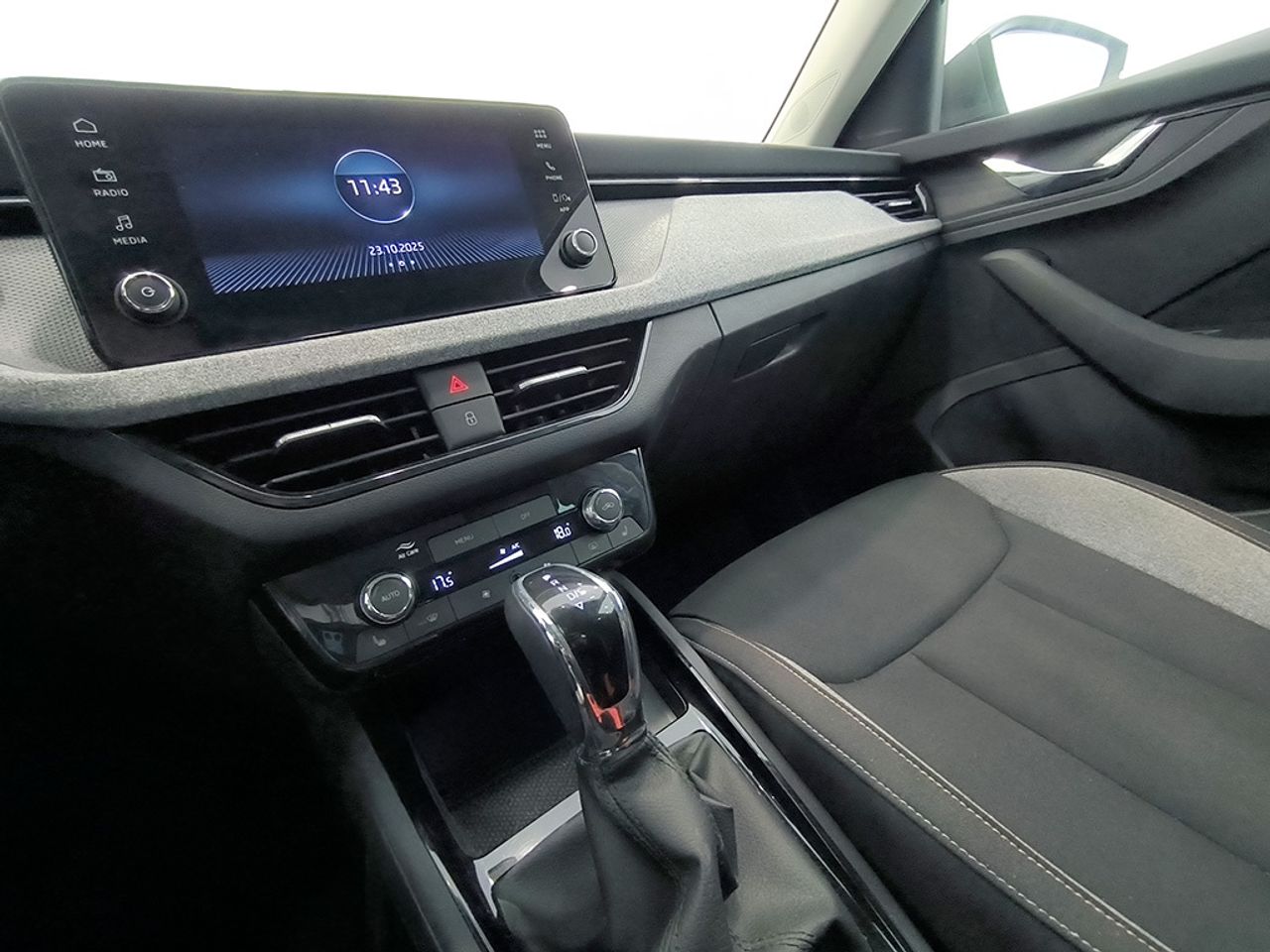 Skoda Kamiq 1,0 Tsi 115 Cv Dsg Selection - Foto 2