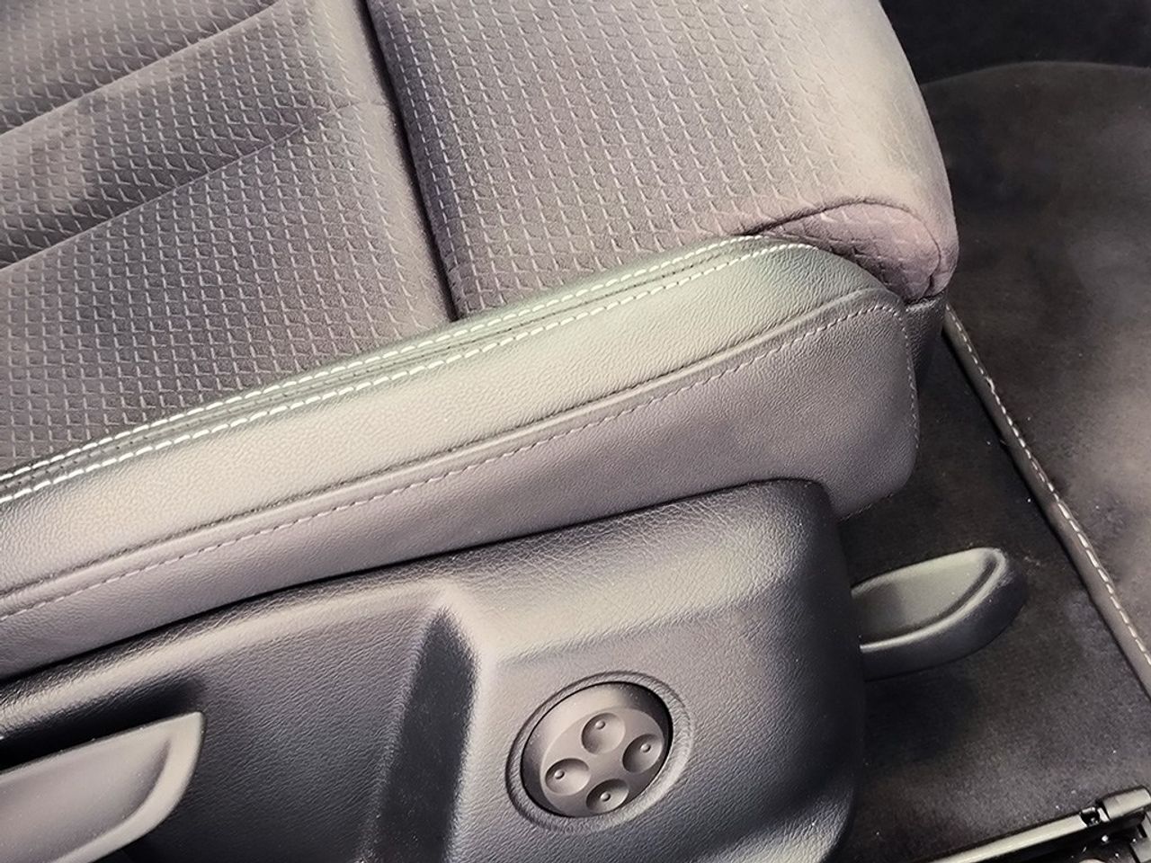 Audi A4 Avant 35 Tdi 163 Cv Stronic Sline - Foto 2