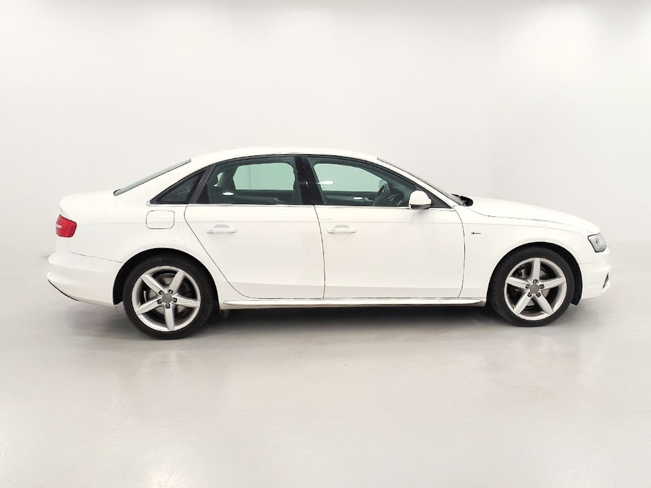 Audi A4 2.0 Tdi 150 Cv Sline - Foto 2