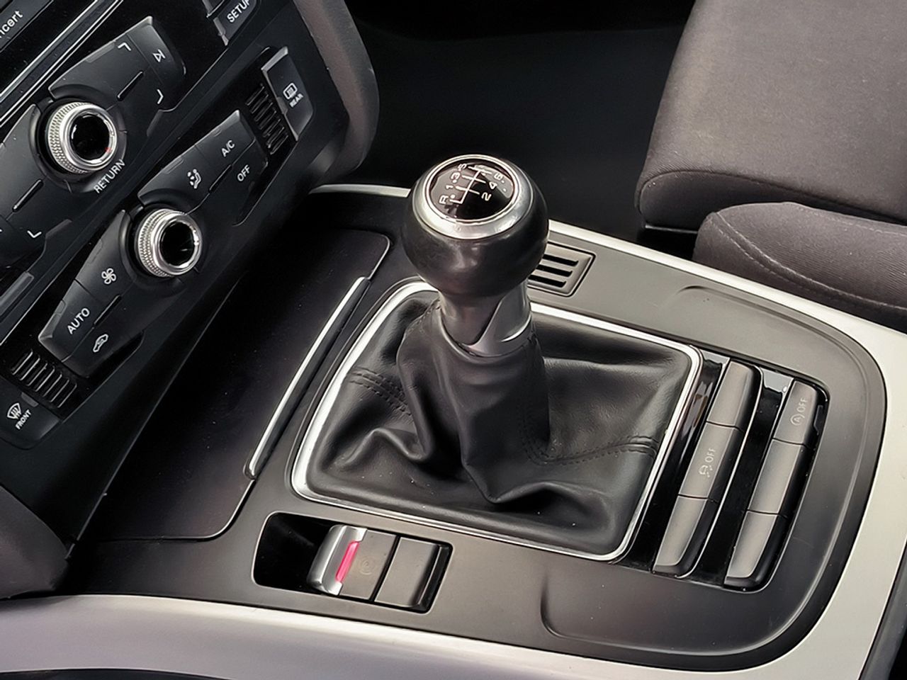 Audi A4 2.0 Tdi 150 Cv Sline - Foto 2