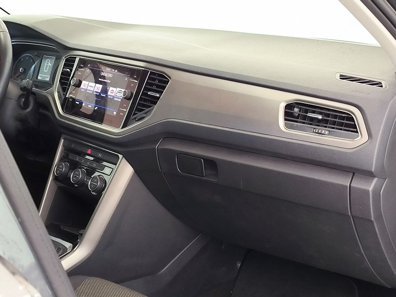 Volkswagen T-roc 1.0 Tsi 110cv Rline Advance - Foto 2