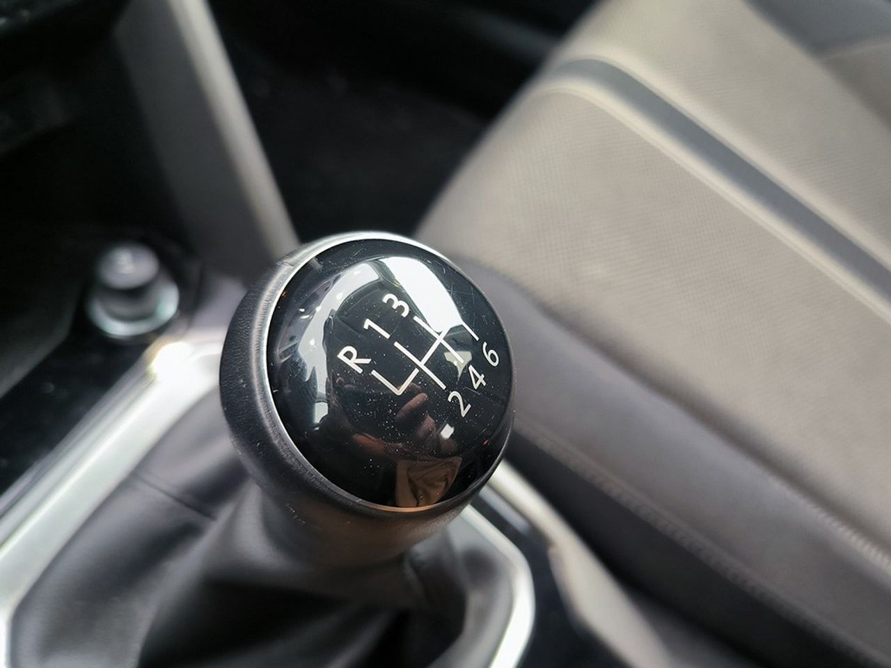 Volkswagen T-roc 1.0 Tsi 110cv Rline Advance - Foto 2