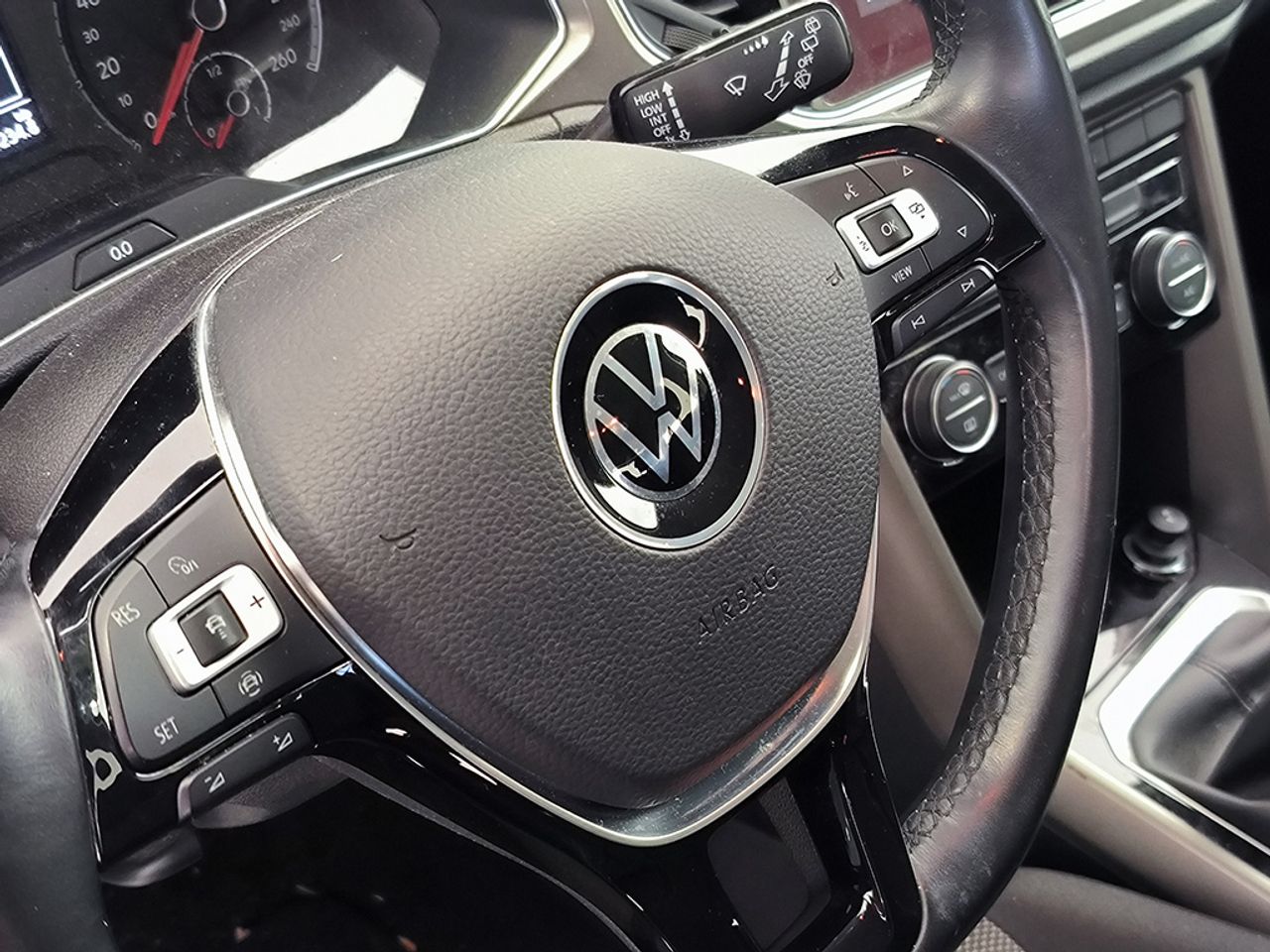 Volkswagen T-roc 1.0 Tsi 110cv Rline Advance - Foto 2