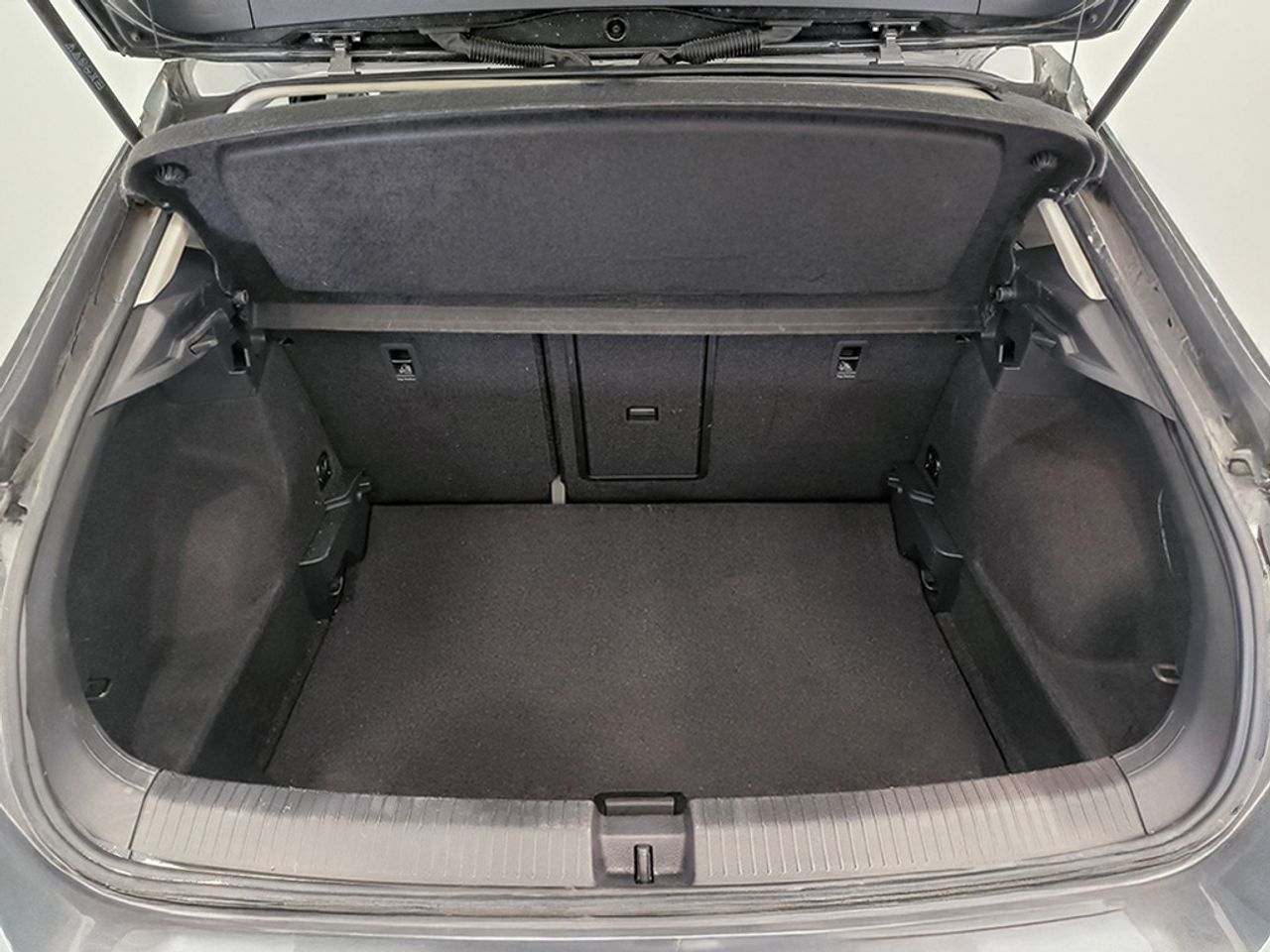 Volkswagen T-roc 1.0 Tsi 110cv Rline Advance - Foto 2