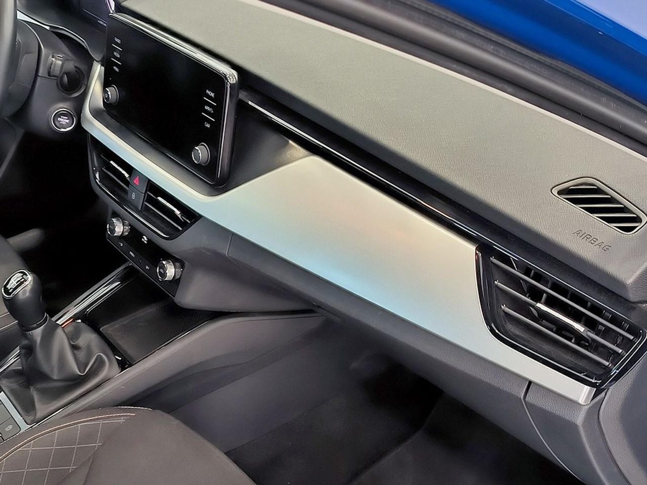 Skoda Kamiq 1.0 Tsi 110 Cv Ambition - Foto 2