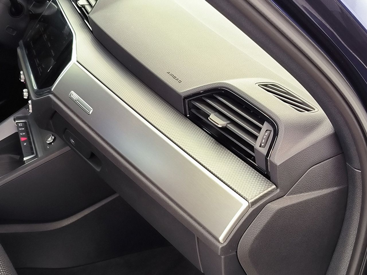 Audi Q3 35 Tdi 150 Cv Black Line Stronic - Foto 2