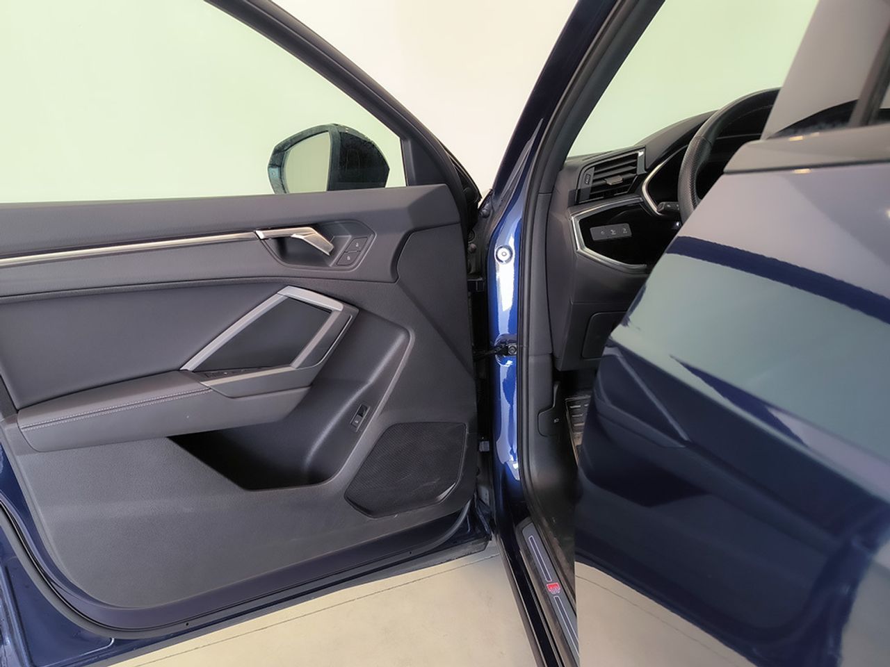 Audi Q3 35 Tdi 150 Cv Black Line Stronic - Foto 2