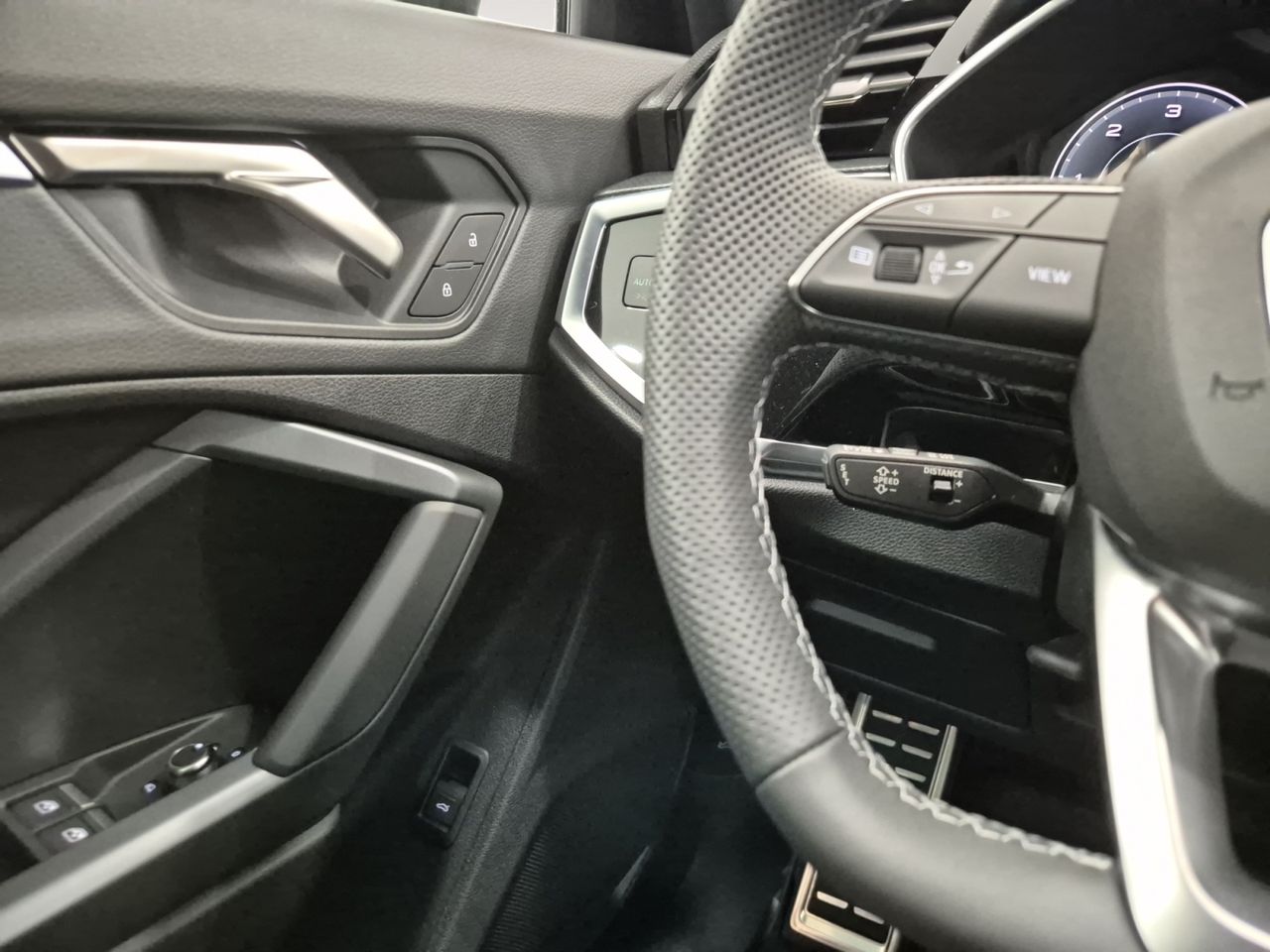 Audi Q3 Sb Black Limited 40 Tdi Quattro 193 Cv Stronic - Foto 2