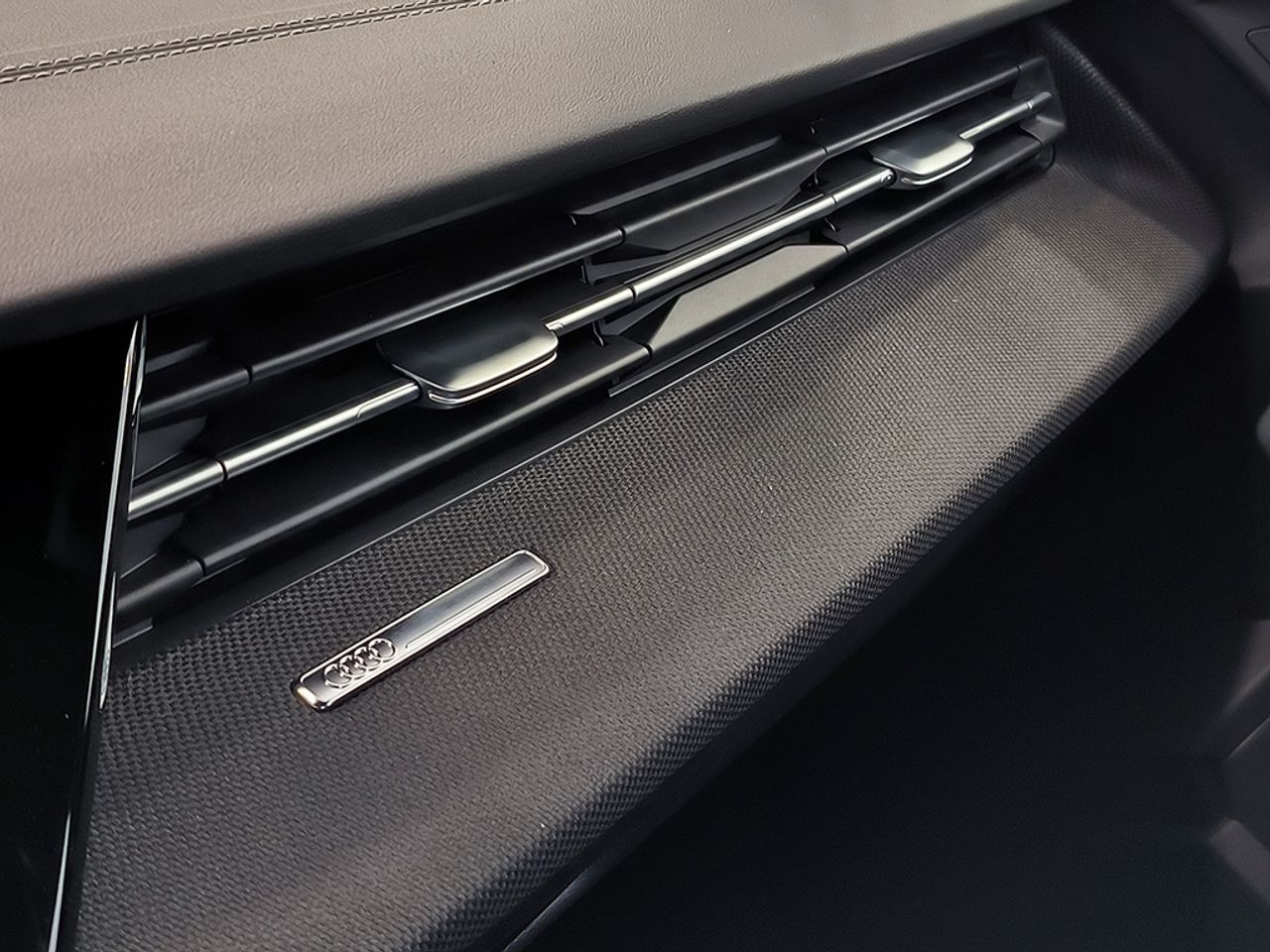 Audi A3 Allstreet 40 Tfsie 204 Cv Stronic Genuine - Foto 2