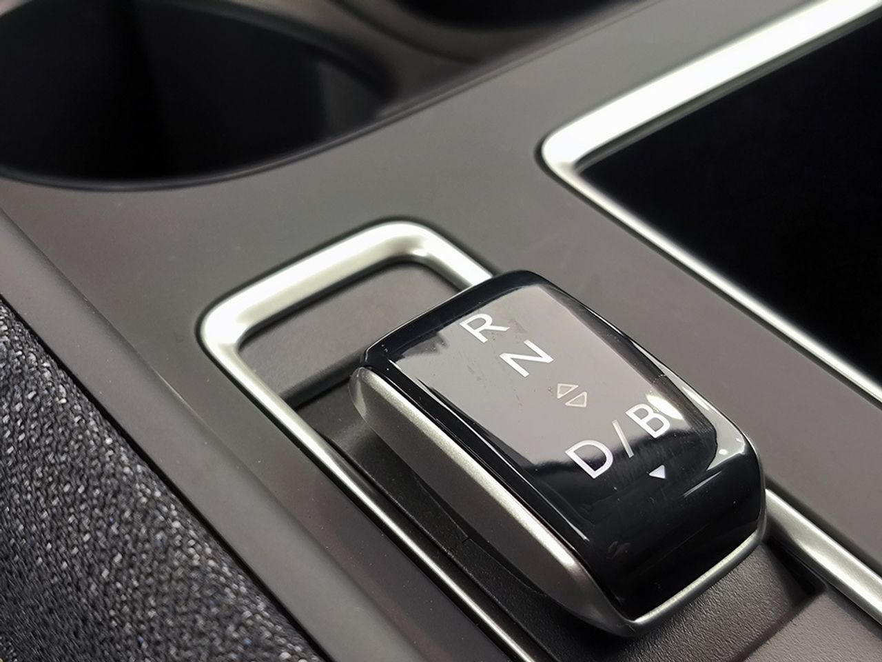 Skoda Elroq 60 63 Kwh Batt 204 Cv - Foto 2