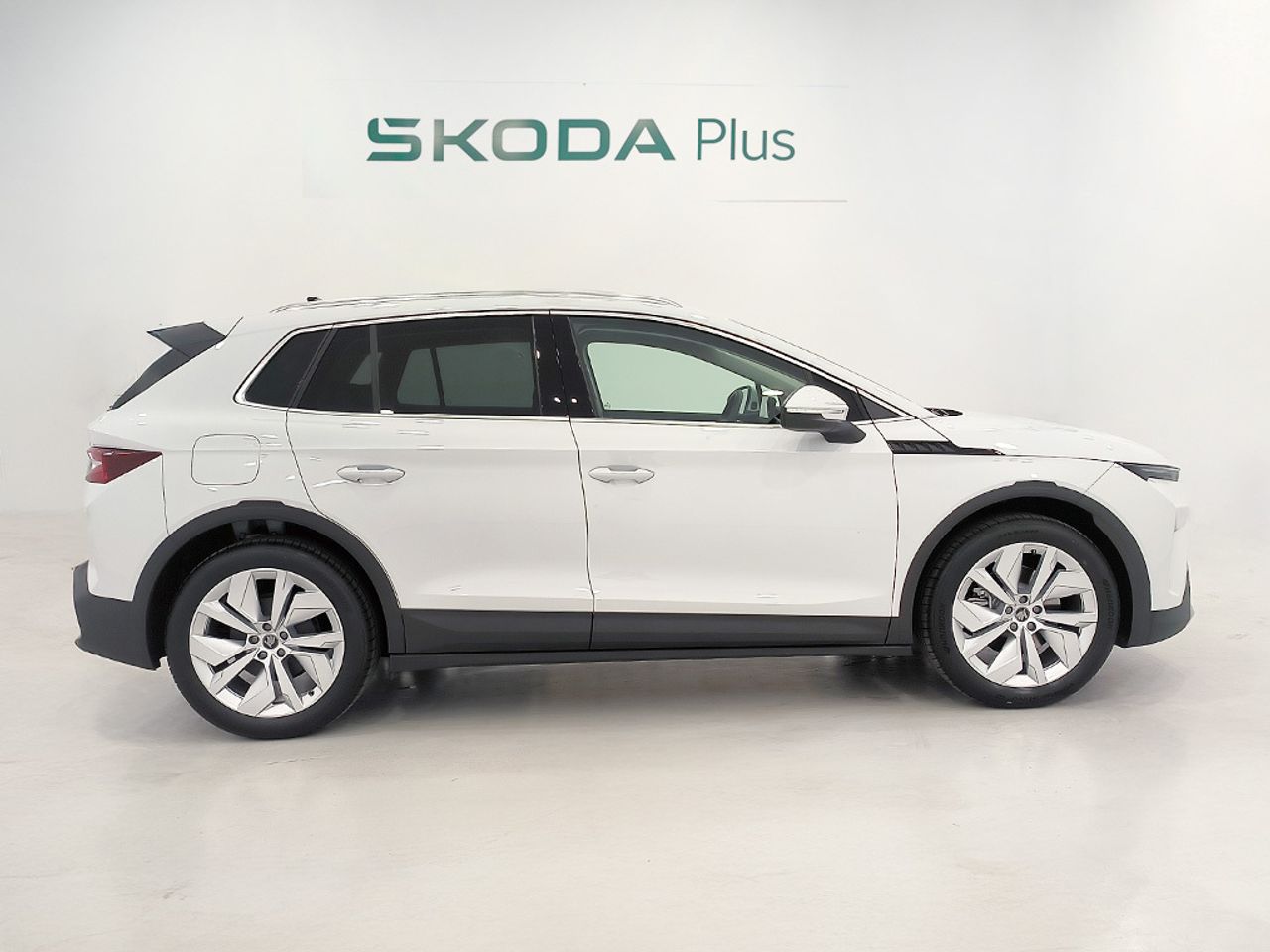 Skoda Elroq 60 63 Kwh Batt 204 Cv - Foto 2