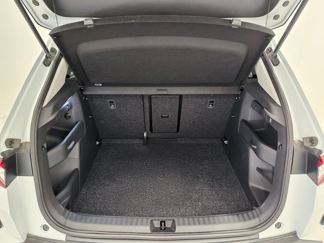 Skoda Elroq 60 63 Kwh Batt 204 Cv - Foto 2