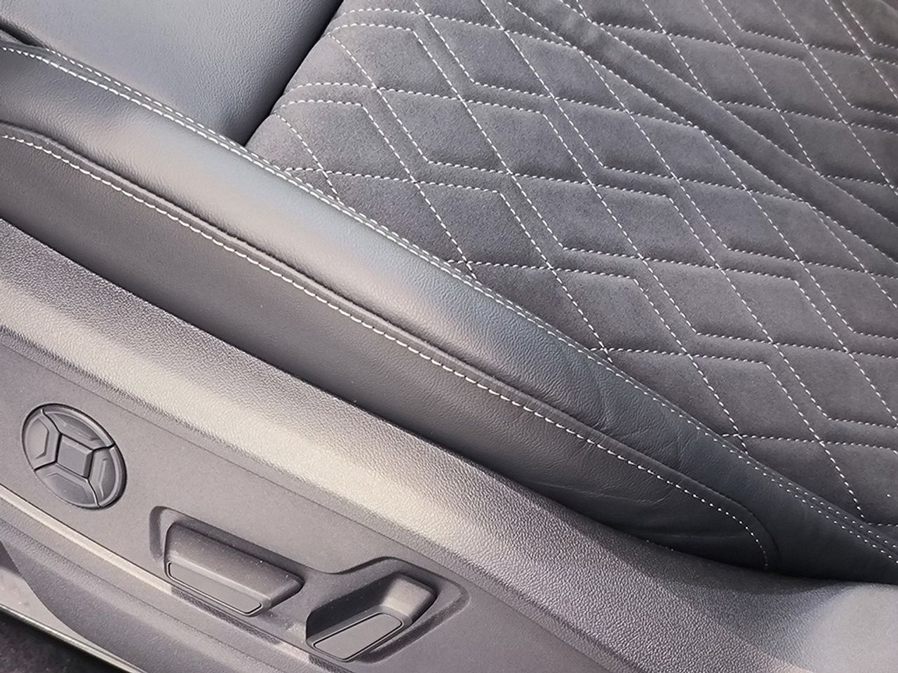 Audi Q5 E-hybrid Quattro Stronic 299 Cv Black Line - Foto 2