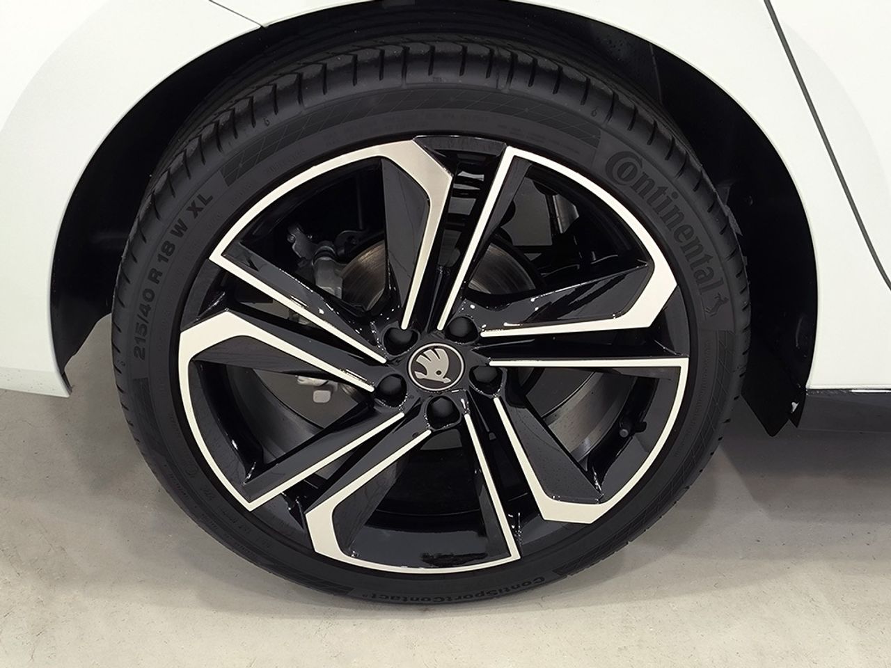 Skoda Fabia Monte Carlo 1.0 Tsi 115 Cv Dsg - Foto 2