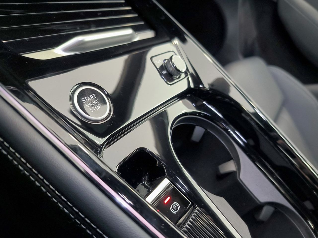 Audi Q3 E-hybrid Stronic Launch Edition - Foto 2