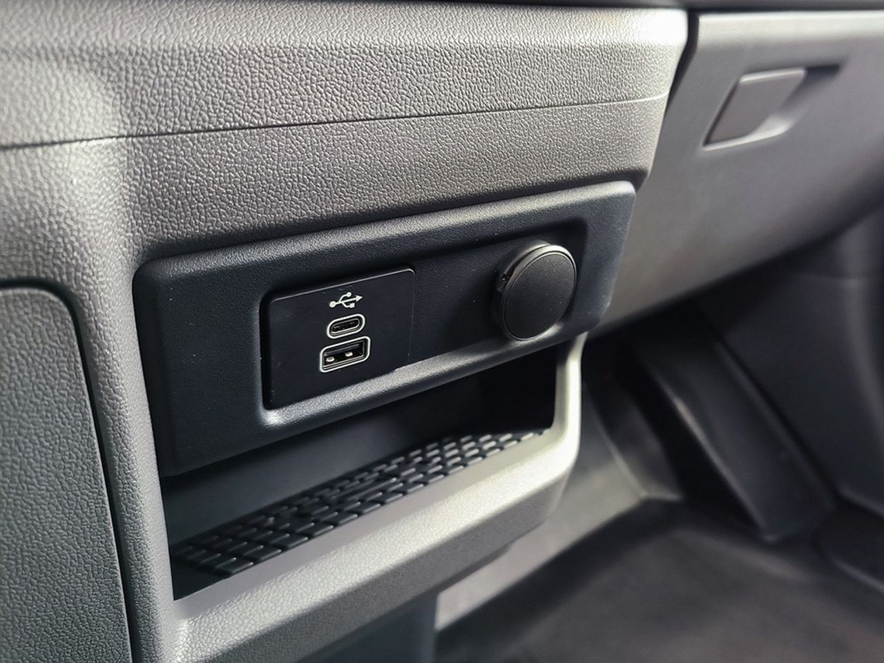 Volkswagen Caravelle B.corta 2.0 Tdi 150 Cv Aut.8vel - Foto 2