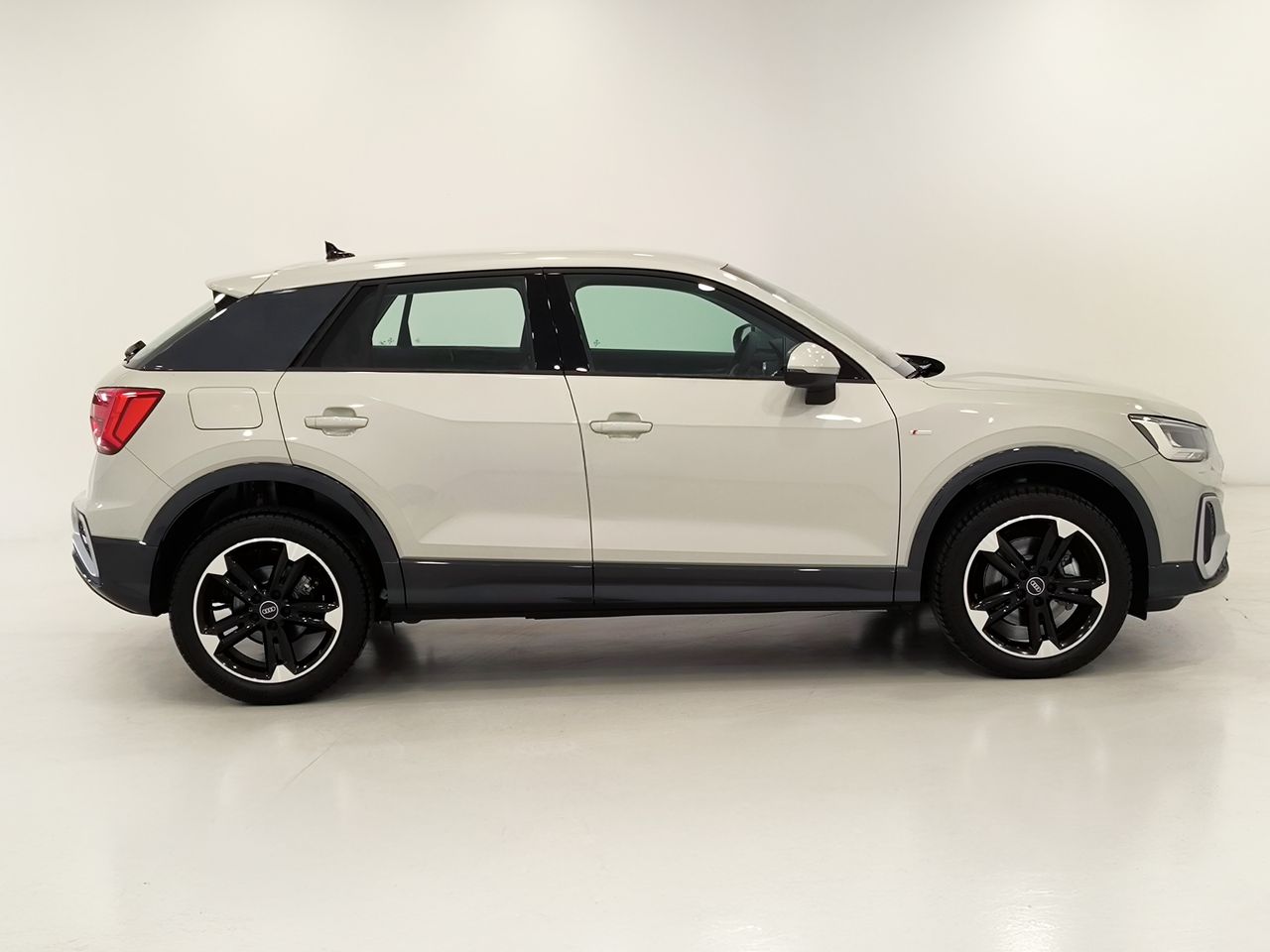 Audi Q2 35 Tdi 150 Cv Stronic Sline - Foto 2