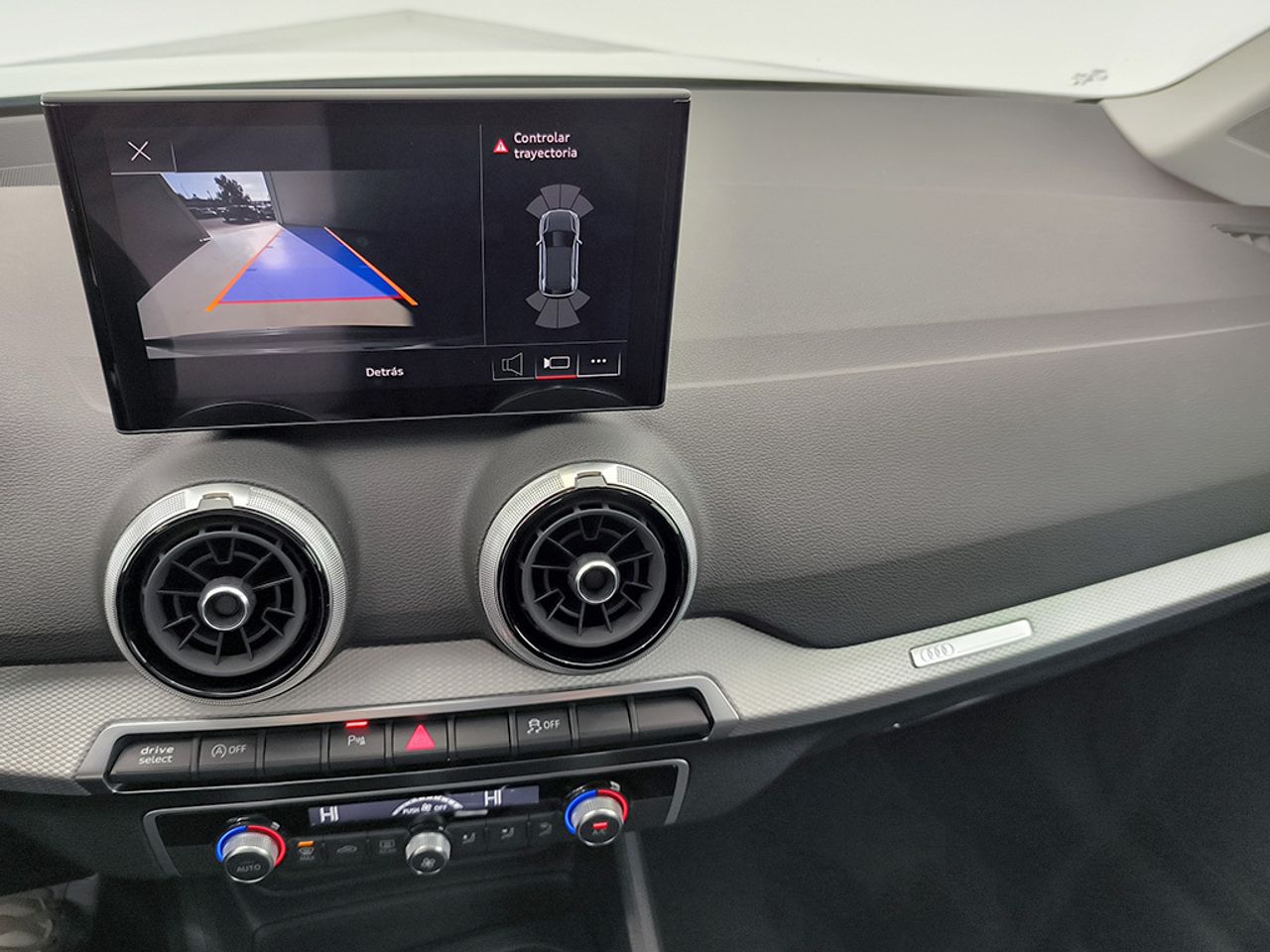 Audi Q2 35 Tdi 150 Cv Stronic Sline - Foto 2