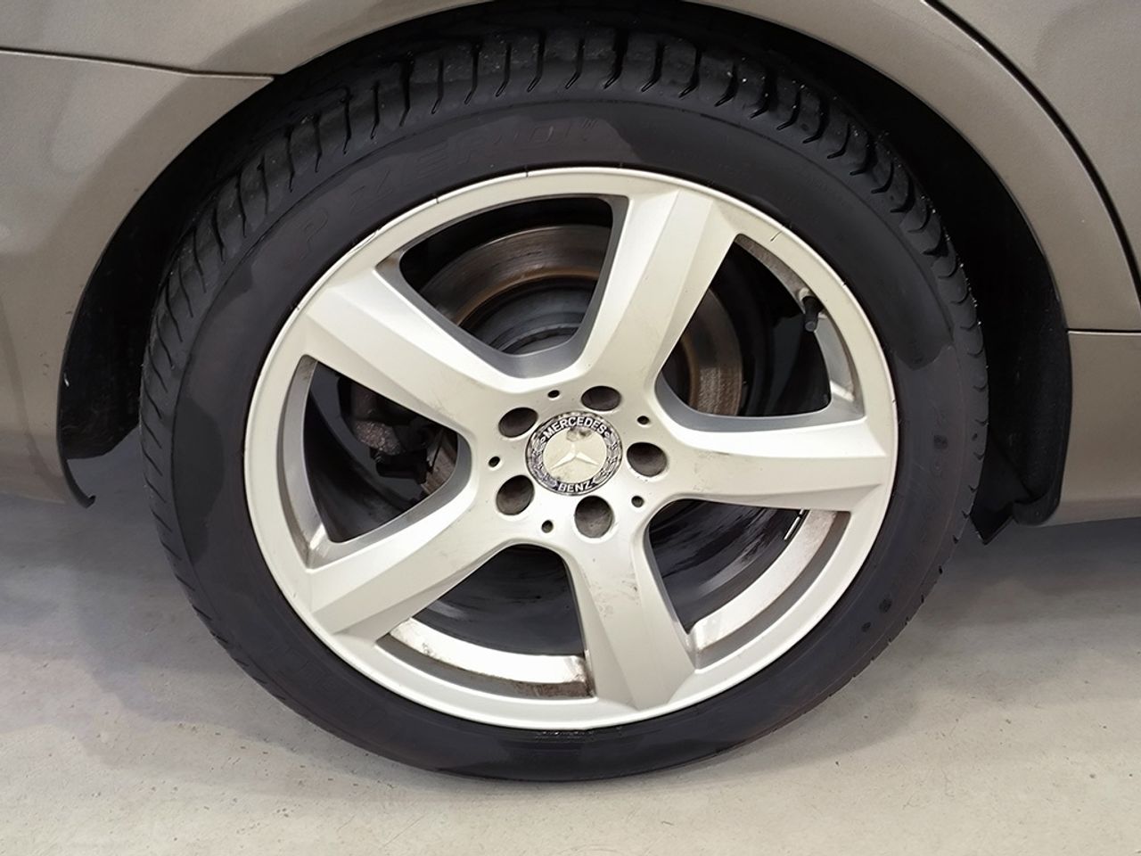 Mercedes Clase Cls 350 Cdi 265 Cv Autom. 4 Matic - Foto 2