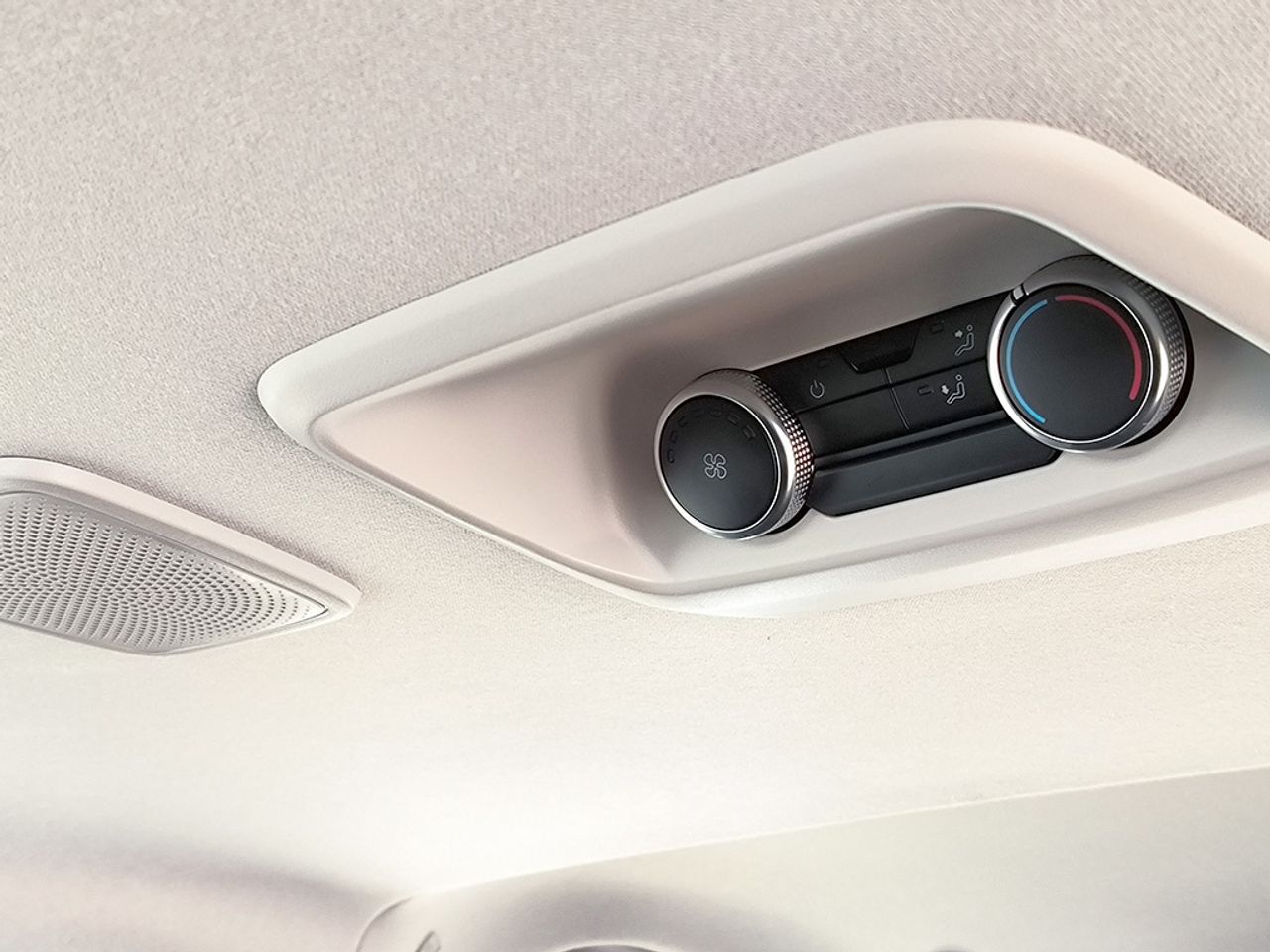 Volkswagen Caravelle 2.0 Tdi 110 Bc - Foto 2