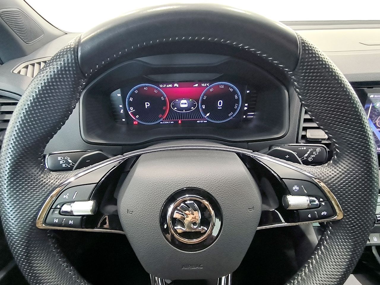 Skoda Karoq 15 Tsi 150cv Dsg Sportline - Foto 2