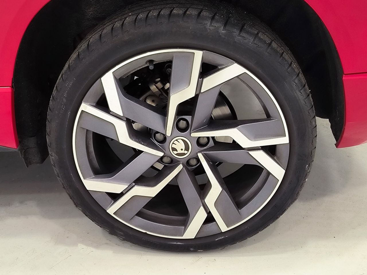 Skoda Karoq 15 Tsi 150cv Dsg Sportline - Foto 2