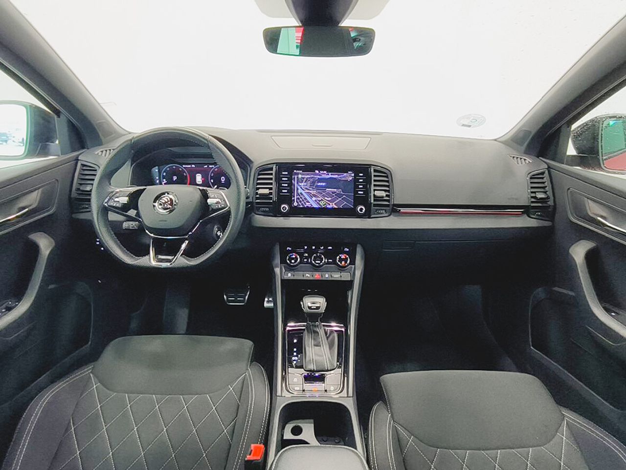 Skoda Karoq 15 Tsi 150cv Dsg Sportline - Foto 2