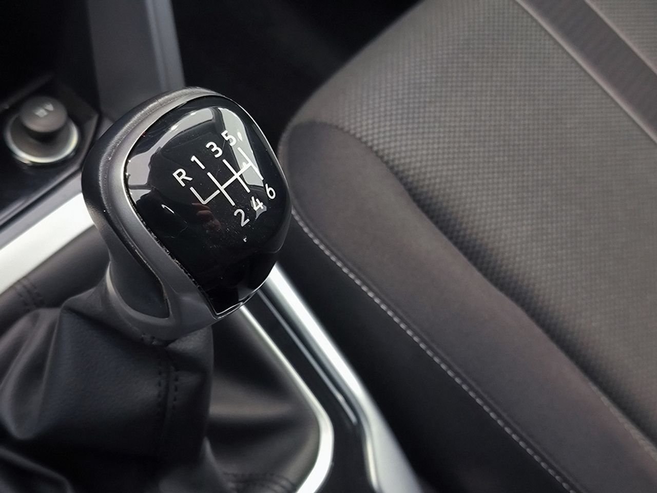 Volkswagen T-roc 1.0 Tsi 110 Cv Life - Foto 2