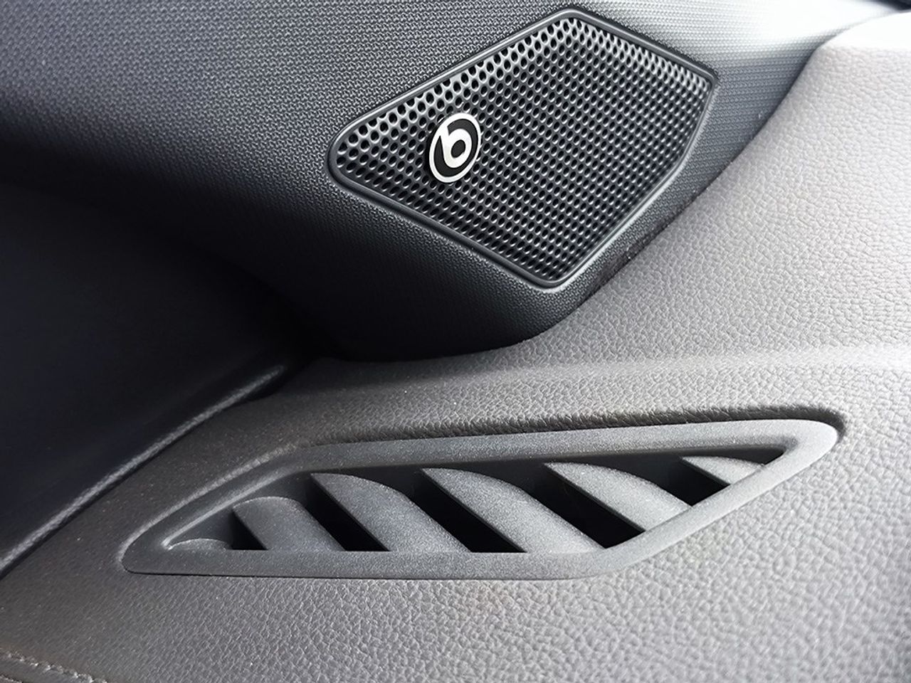 Volkswagen T-roc R 2.0 Tsi 300 Cv Dsg 4motion - Foto 2