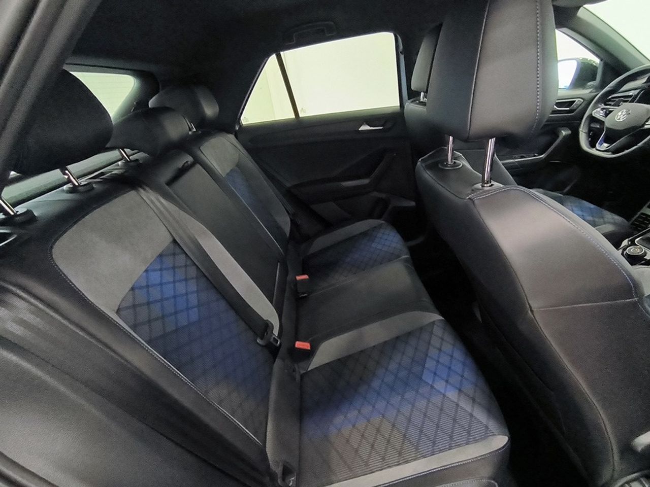 Volkswagen T-roc R 2.0 Tsi 300 Cv Dsg 4motion - Foto 2