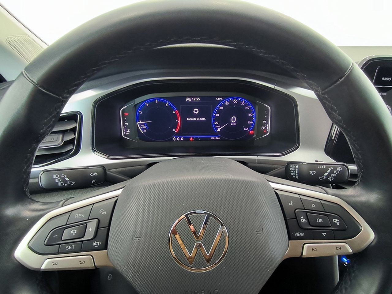 Volkswagen T-roc 1.0 Tsi 110 Cv Dark - Foto 2