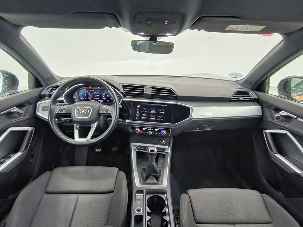 Audi Q3 35 Tfsi 150cv Stronic Blackline - Foto 2