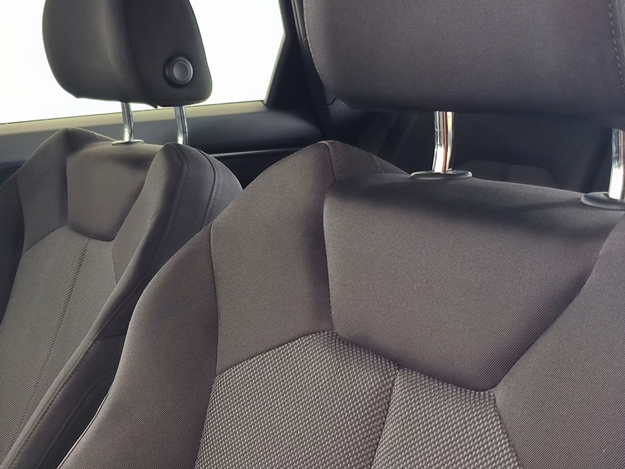 Audi Q3 35 Tfsi 150cv Stronic Blackline - Foto 2