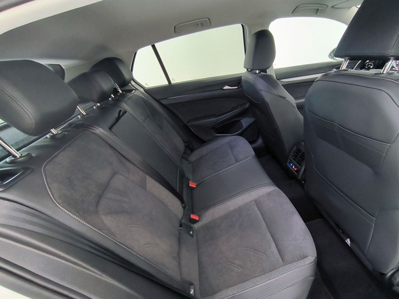 Volkswagen Golf Style 1.5 Tsi Ehybrid 204 Cv Dsg - Foto 2