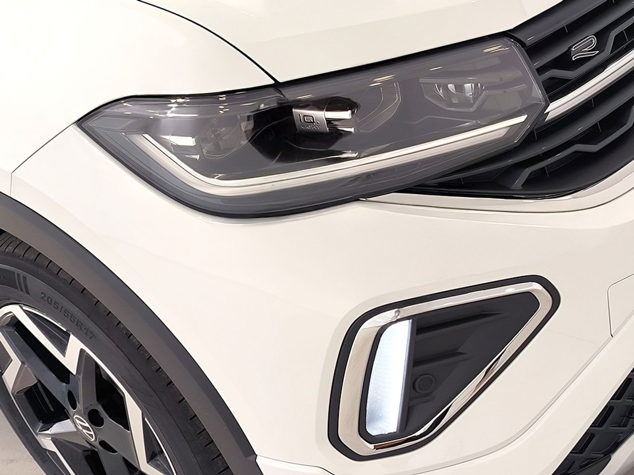 Volkswagen T-cross 1.0 Tsi 115 Cv Rline - Foto 2