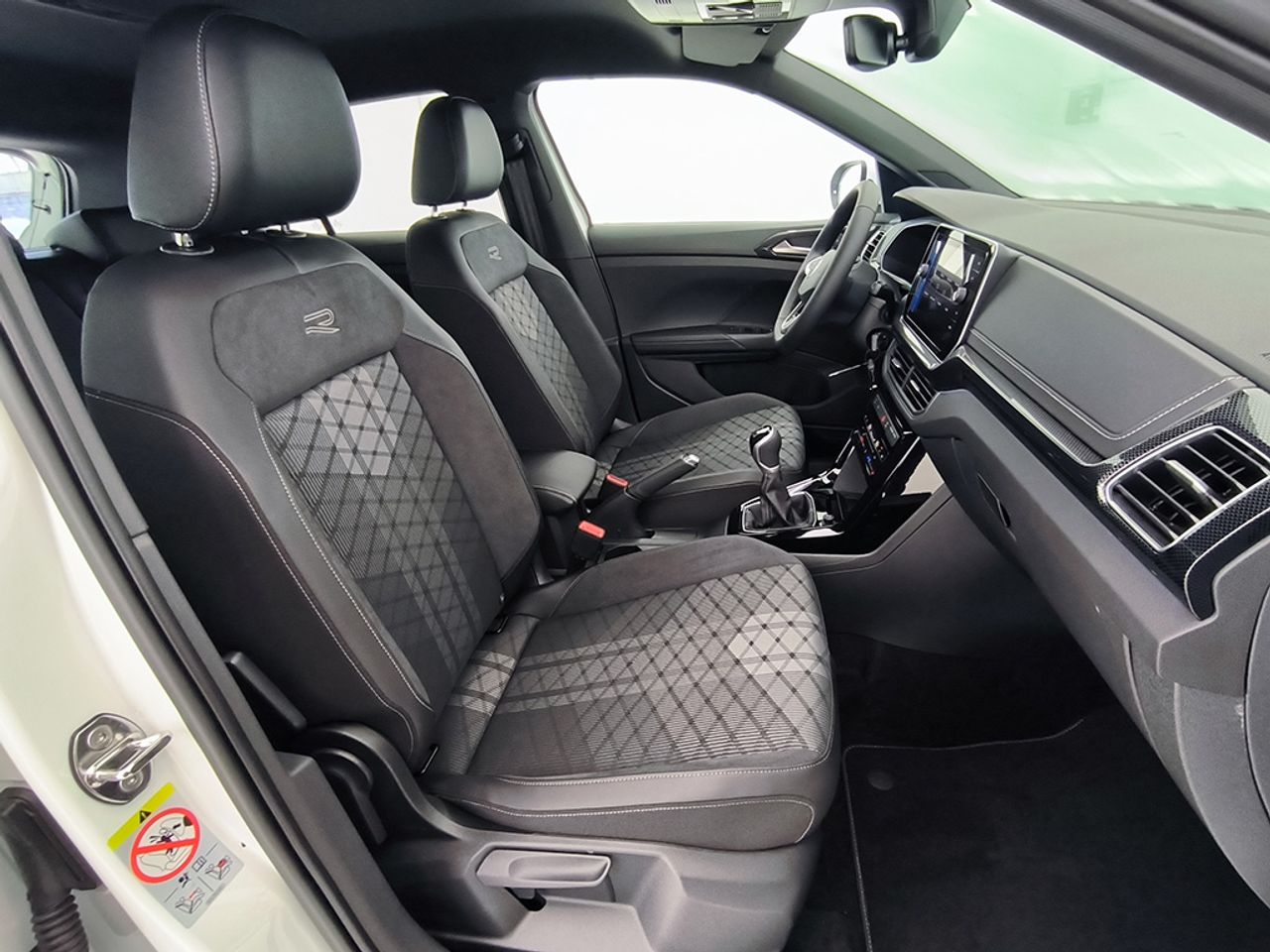 Volkswagen T-cross 1.0 Tsi 115 Cv Rline - Foto 2